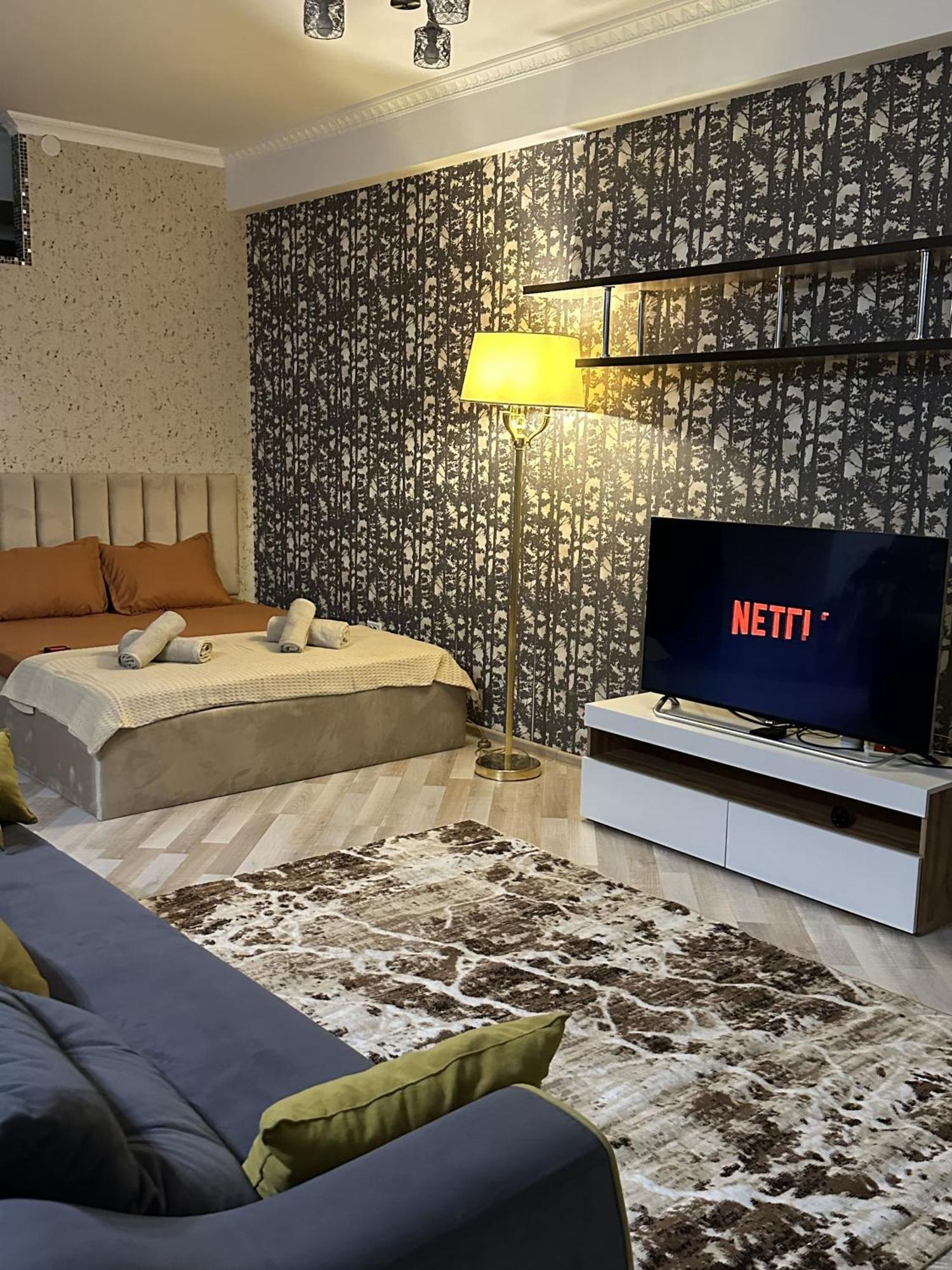 Cozy Hub Apartment *